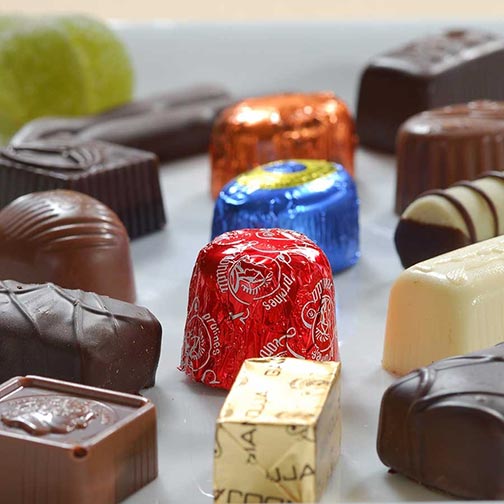 Leonidas Belgian Chocolate Assortment - Mixed in Ballotin Gift Box Photo [2]