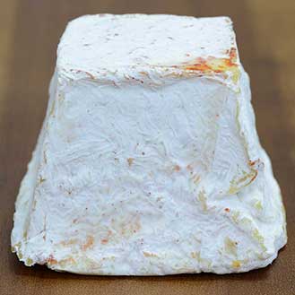 Piper's Pyramide Goat Cheese Photo [2]