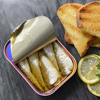 Traditional Spanish Sardines in Olive Oil Photo [2]