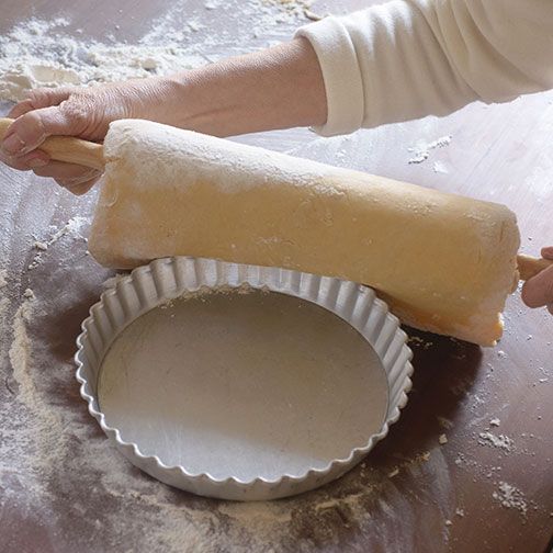 How To Make The Perfect Pie Crust How To | Gourmet Food Store Photo [6]