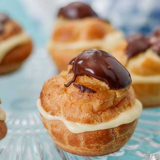 Cream Puff Recipe with Chocolate Glaze