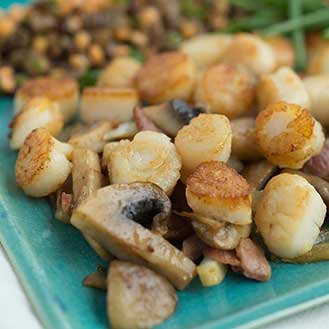 Pan Seared Sea Scallops With Mushroom Saute and Lentil Salad Recipe