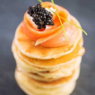 Smoked Salmon and Caviar Gift Set Luxe