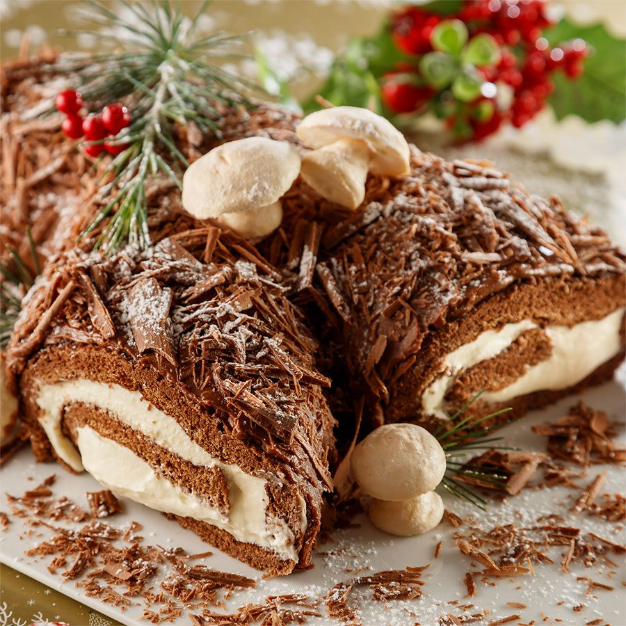Yule Log Cake (Buche de Noel recipe) • Aimee's Pretty Palate