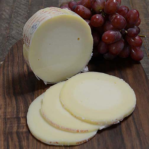Provolone Piccante Cheese, Aged 10 Months Photo [1]