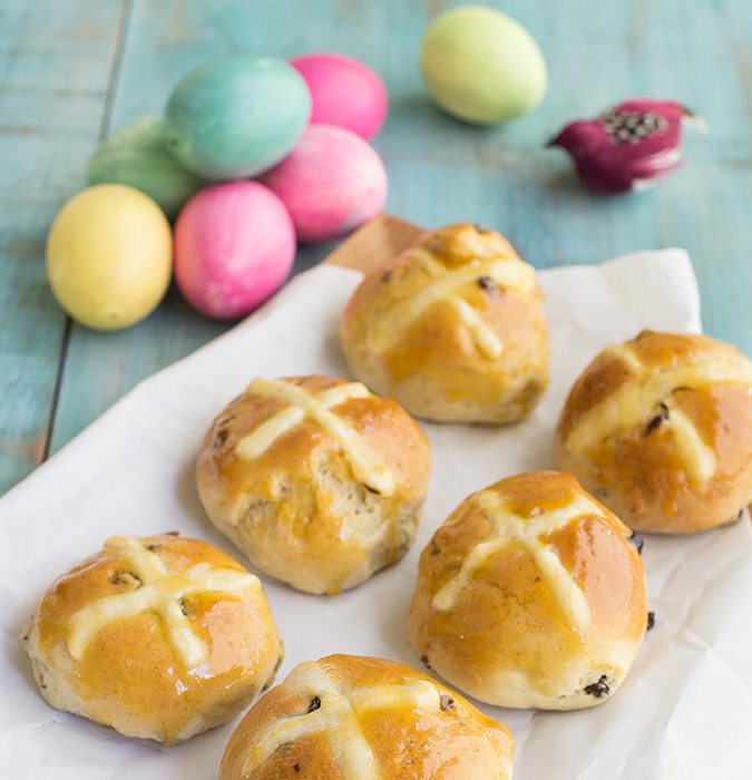 easter hot cross buns