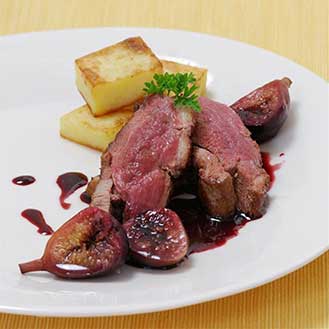 Duck Breast with Wine-Poached Figs Recipe