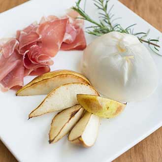Italian Starter: Prosciutto Ham, Baked Pears and Mozzarella Burrata Appetizer Recipe