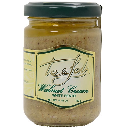 Walnut Cream White Pesto Sauce Photo [1]